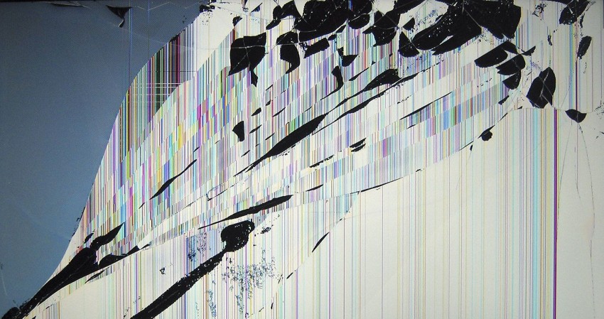 Computer Broken Cracked Screen HD Wallpaper