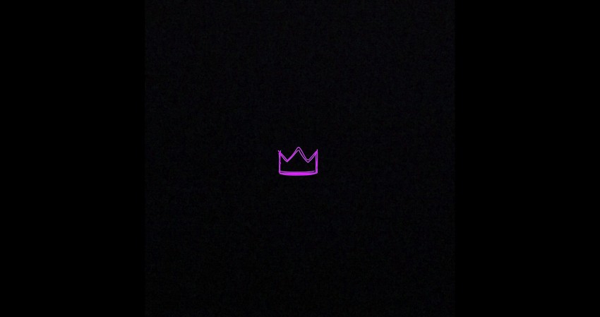 Ultra HD Purple Queen Crown In Black Background Wallpaper