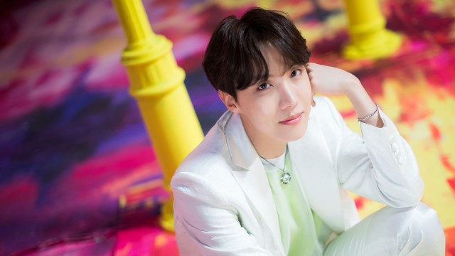 J-Hope Hobi BTS 8K Wallpaper