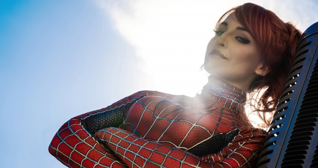 HD Spidergirl Cosplaying Wallpaper
