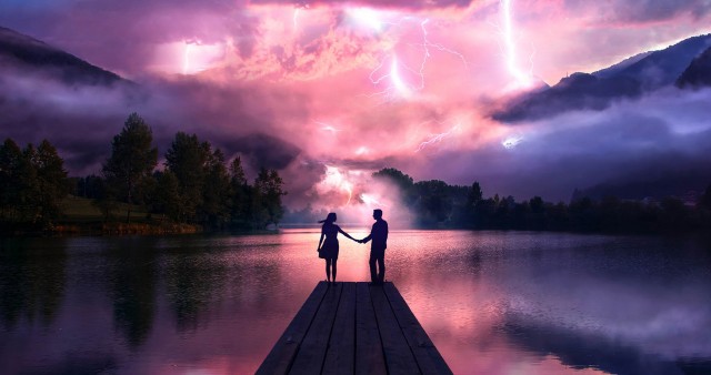 HD Couple Electric Dancing Picture Wallpaper Background